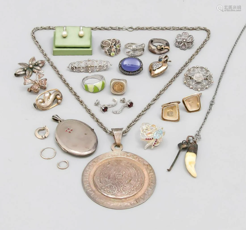 Mixed lot of jewelry, mos