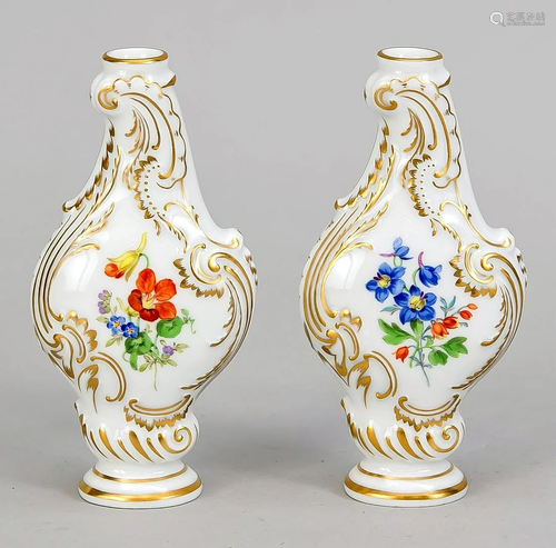 A pair of flacons, Meisse