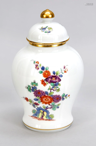 Small lidded vase, Meisse