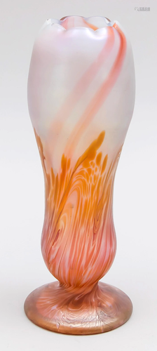 Vase, early 20th century,