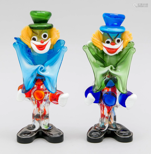 Two standing clowns, Ital