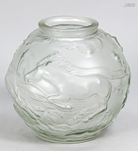 Art Deco ball vase, aroun