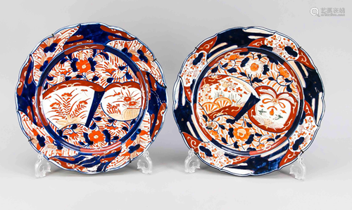 2 Imari-Teller, Japan, 19