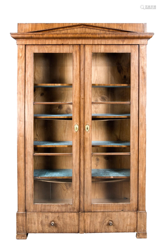 Biedermeier-Vitrinenschrank, A