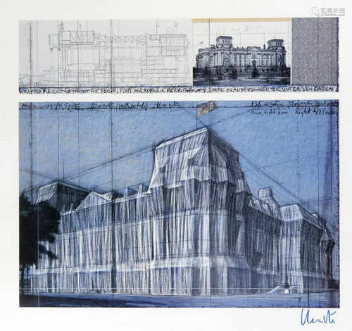 Christo (1935-2020), ''Wrapped