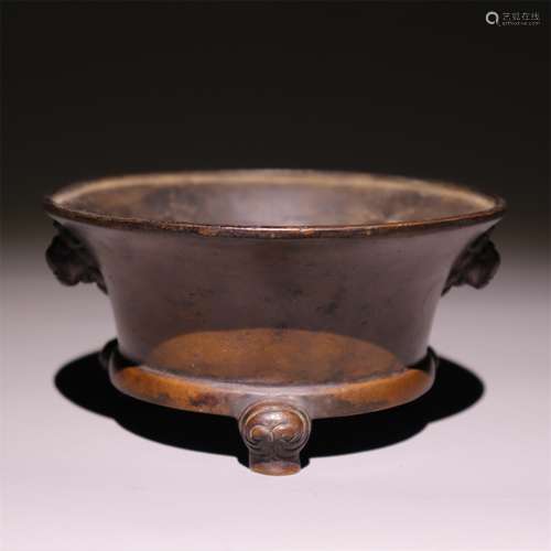 Copper double lion ear tripod furnace