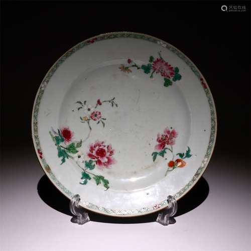 A plate of famille rose flower pattern