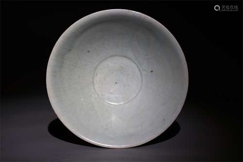 Fish pattern bowl printed in Song Hutian kiln