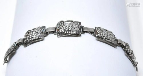 Vintage Raffaele Sterling Silver Grape Bracelet