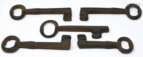 5 Antique Cast Iron Skeleton Keys