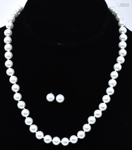 Hand Knotted Pearl Necklace w Stud Earrings