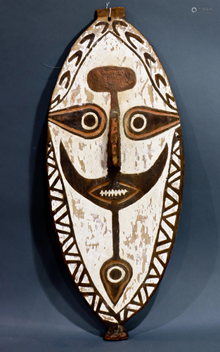 A Papua New Guinea flat white panel with face