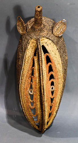 A Papua New Guinea Abelam Yam Mask