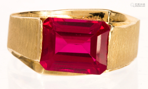 Synthetic ruby, 14k yellow gold ring