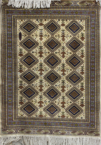 Persian Bahktiari carpet