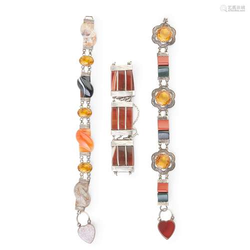 A GROUP OF THREE HARDSTONE BRACELETS