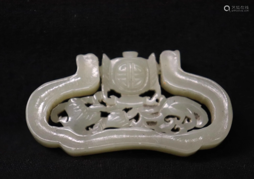 Hetian celadon jade Hand-carved lock, 0.33