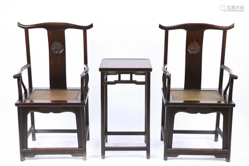 A PAIR OF ZITAN WOOD CARVING ARMCHAIRS