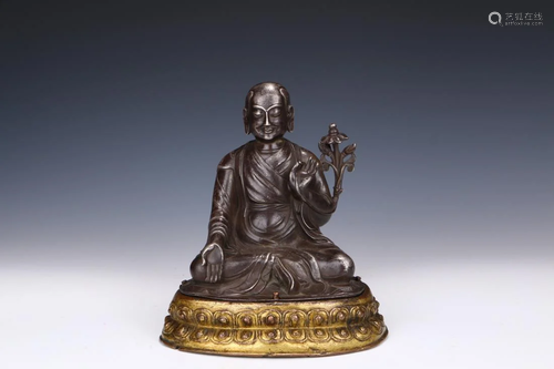 A PURE SILVER FIGURE STATUE OF BUDDHA