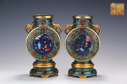 PAIR OF GEMSTONE INLAID GILT BRONZE CLOISO…