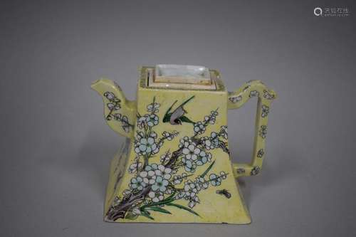 CHINA 19th century \nBiscuit teapot and its porcela…