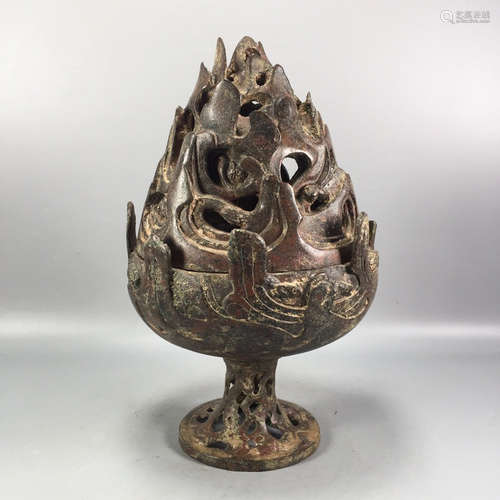 CHINESE BRONZE COVER CENSER