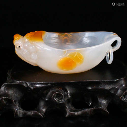 CHINESE AGATE FOOLION WATER COUPE W/O STAND