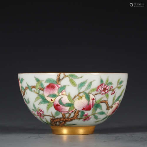 CHINESE FAMILLE ROSE NINE PEACH PORCELAIN CUP