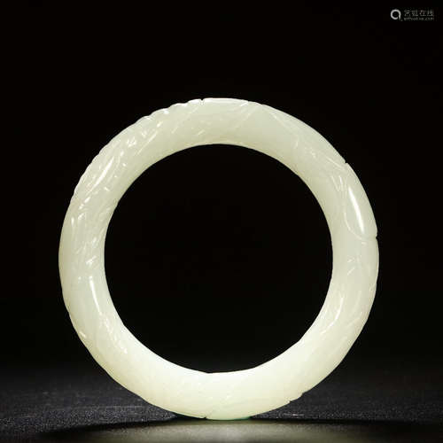 CHINESE WHITE JADE BANGLE