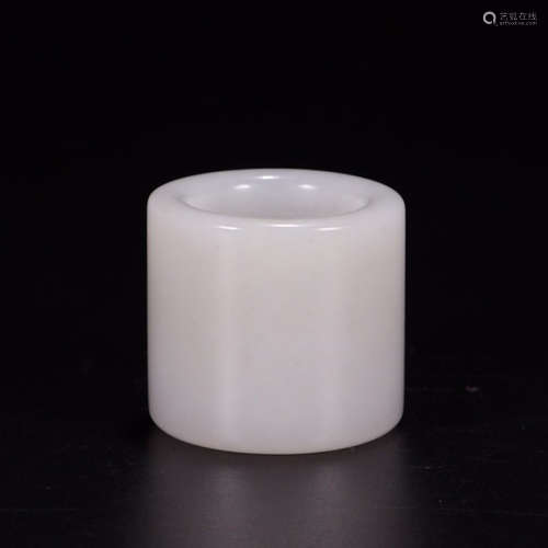 CHINESE WHITE JADE THUMB RING