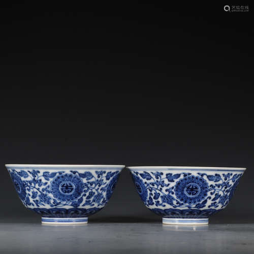 CHINESE BLUE WHITE PORCELAIN BOWL, PAIR