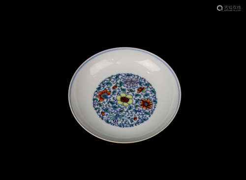 CHINESE WUCAI PORCELAIN PLATE