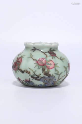 Qing Dynasty famille rose porcelain jar