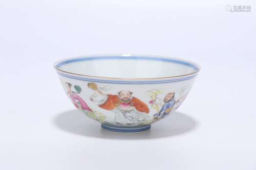 Blue and white famille rose porcelain bowl