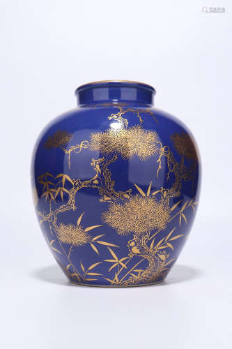 Qing Dynasty blue glaze gold painted porcelain jar