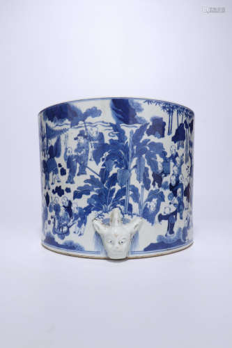 Qing Dynasty blue and white porcelain three-legged brush pot