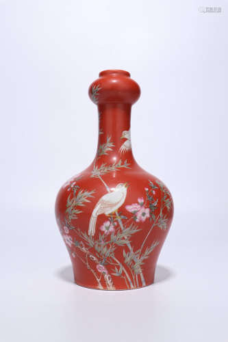 Qing Dynasty red glaze famille rose porcelain bottle