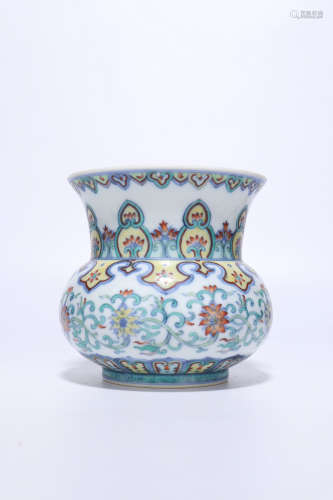 qing dynasty Blue and white doucai porcelain vessel