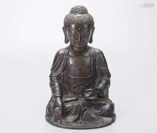 CHINESE BRONZE SEATED SHAKYAMUNI