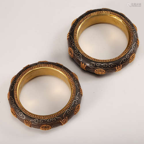 CHINESE CHENXIANG WOOD BANGLES, PAIR