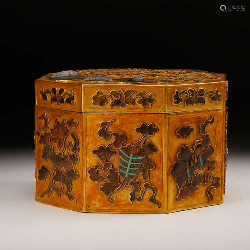 CHINESE GILT BRONZE COVER BOX