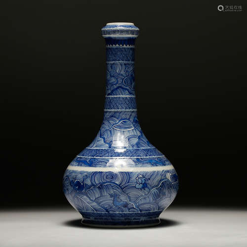 CHINESE BLUE WHITE PORCELAIN VASE