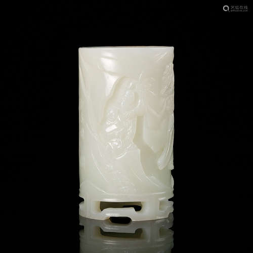 CHINESE WHITE JADE BRUSH POT