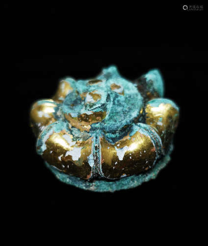 GILT BRONZE LOTUS SE RUI, HAN DYNASTY