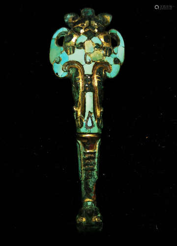 GILT BRONZE BEAST BELK HOOK, HAN, TURQUOISE INLAID