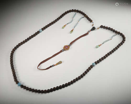 CHINESE CHENXIANG WOOD COURT BEADS NECKLACE