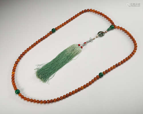 CHINESE AMBER QING COURT BEADS NECKLACE