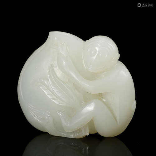 CHINESE WHITE JADE MONKEY AND PEACH