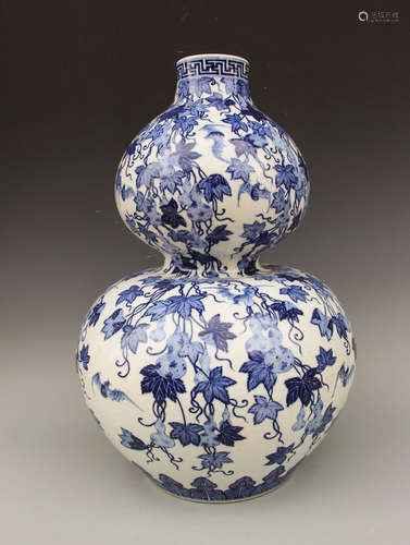 CHINESE BLUE WHITE DOUBLE GOURD PORCELAIN VASE, MA