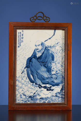 A Blue & White 'Figural-BODHIDHARMA' Table Screen. 
Republic Period.